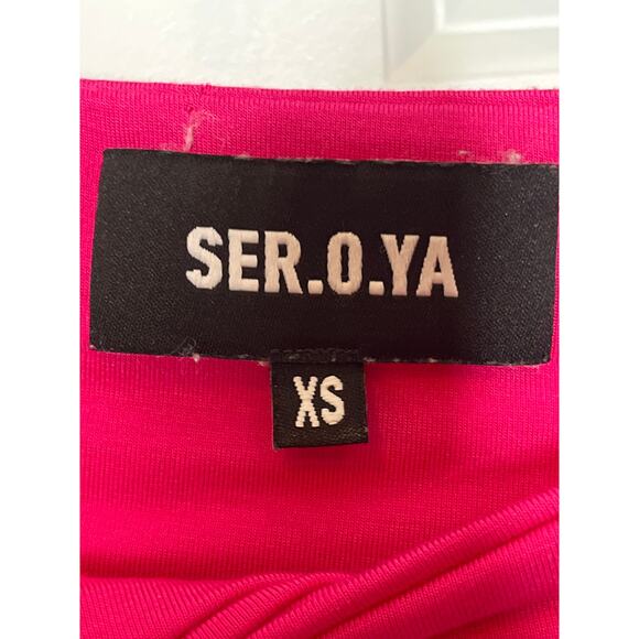 Ser.O.Ya x REVOLVE Artemis Top in Hot Pink XS - Picture 4 of 8